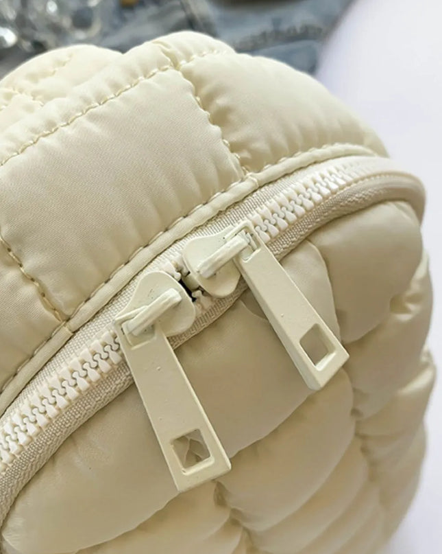 ae830ef5-47c4-4c51-8519-8f0739a6064a-Max