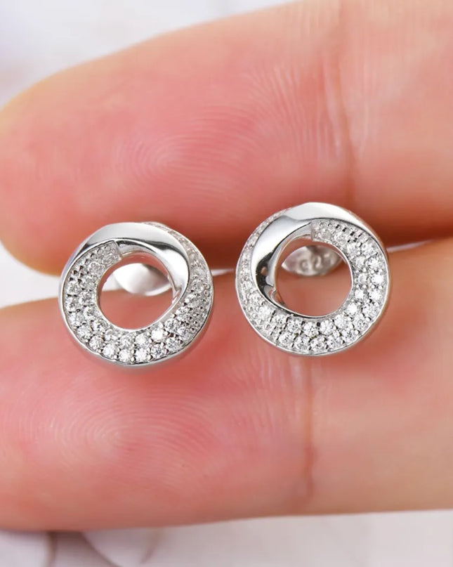 b6a0b3fd-9014-45de-8c7a-3d13212f9d63-Max