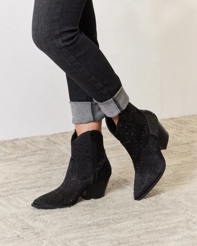 b75f5c34c5e64a379747999647402cb9-Max