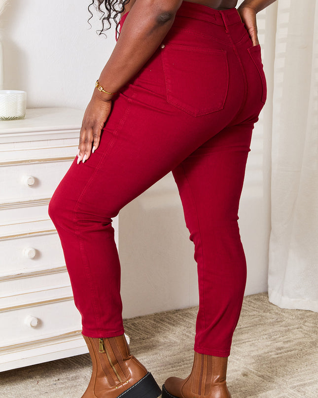 bcc74d19106f492ea0823ee20c7935e4-Max