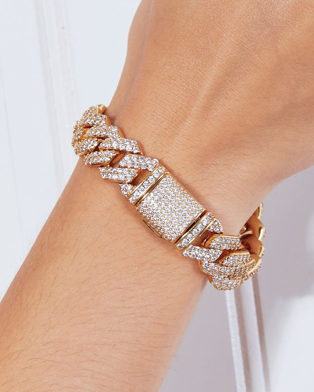 c2689e18bf54423491a66537ae06227f-Max