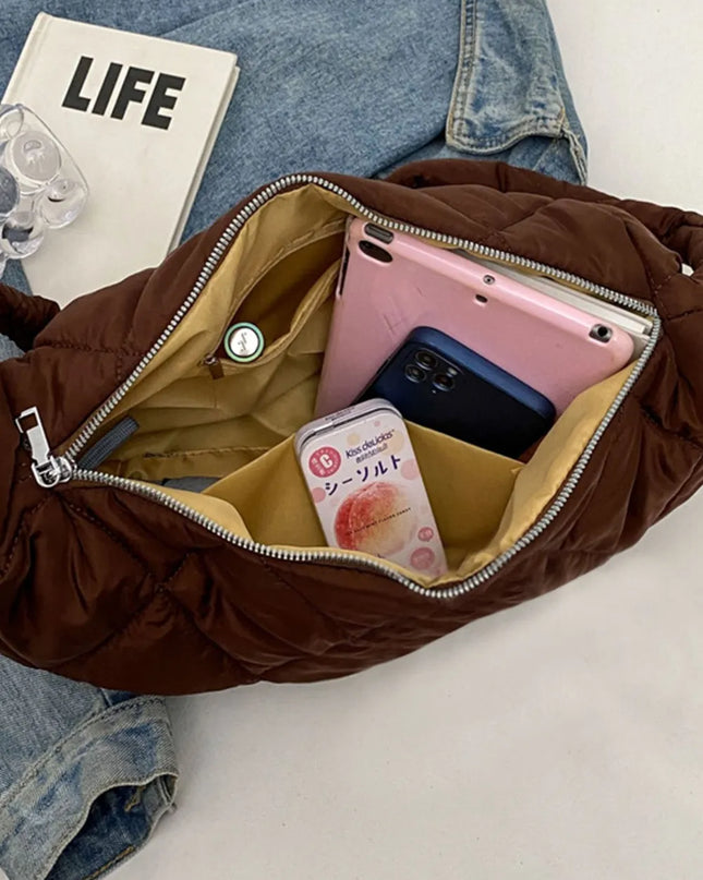 c5593f95-f7f5-46e0-a852-6586ece4c661-Max