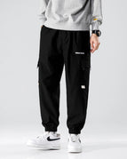 Black / M
