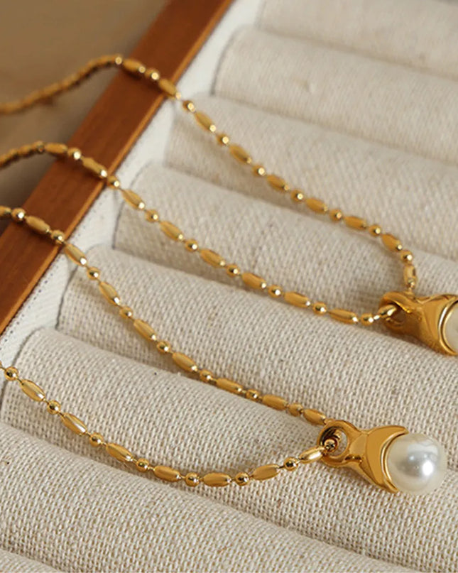 caf3cb34-6c1a-4950-9089-366ca2a6b933-Max