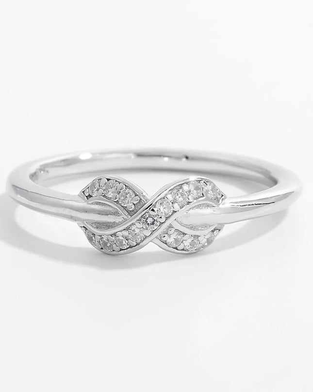 cd1991c2-6aec-40de-a672-23771b3c96e5-Max