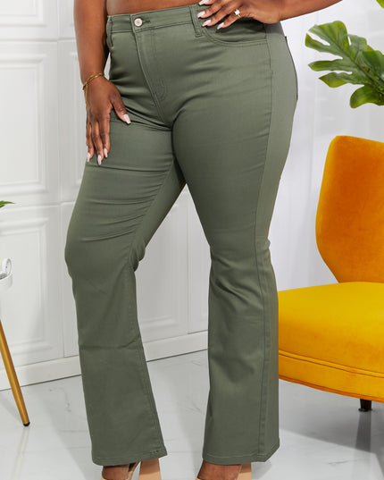 d252aed78e9c45c3b341b65c70f2b194-Max