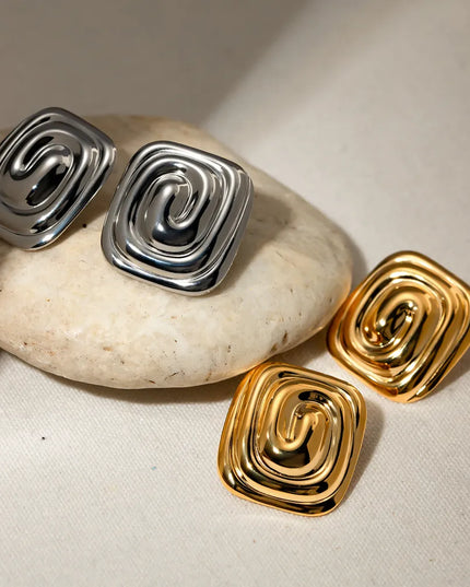 d62233ad-f444-47c4-9f2d-2a7476005c0d-Max