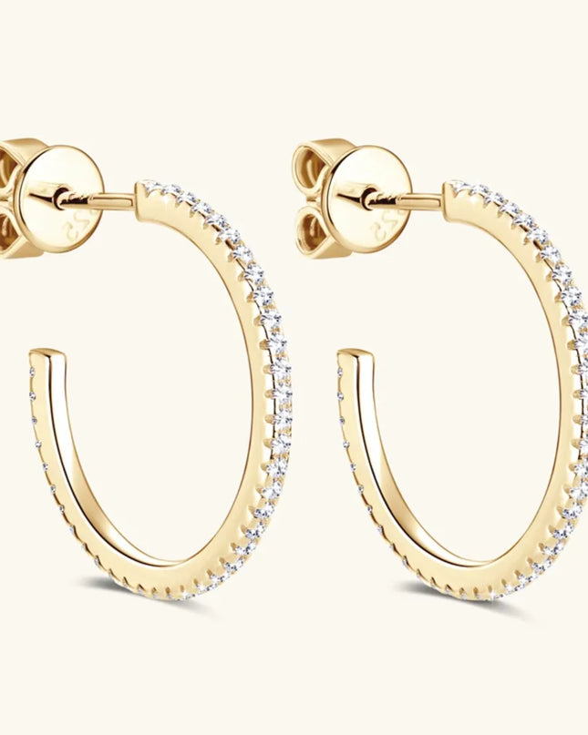 e066718b-3c60-49fd-bb14-66b568e7a34b-Max