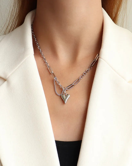 ebe235ff-cd37-492f-861f-5a82a10c7afb-Max