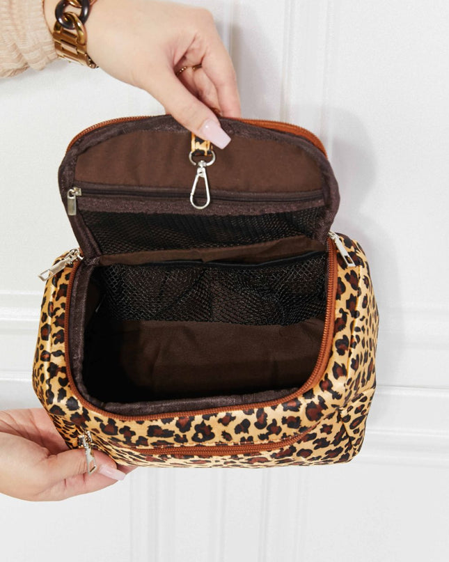 ff069f86d5ab4c51b15164462663efde-Max